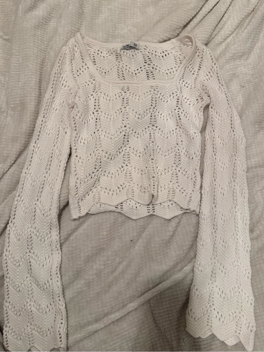 Hollister Cream Open-Knit Crochet Crop Sweater
